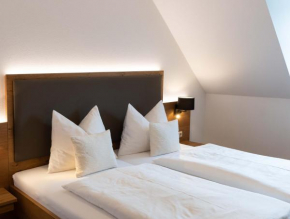 Гостиница Hotel Gasthof Rosenwirt  Ау-Ин-Дер-Халлертау